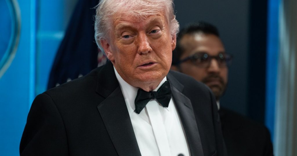 Criza de încredere în administrația Trump: Un sondaj care ar putea schimba cursul politic american