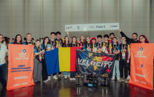 Tinerii Români Strălucesc pe Scena Internațională: Performanțele Excepționale la Campionatul Mondial de Robotică din SUA