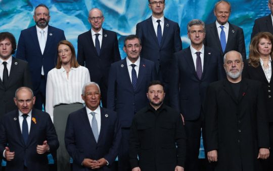 Summitul Comunității Politice Europene în Armenia: O platformă de sprijin pentru Ucraina și o reacție la tensiunile globale