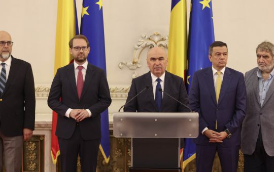 Diviziunile din cadrul grupului minorităților: Impactul votului asupra stabilității Guvernului Bolojan