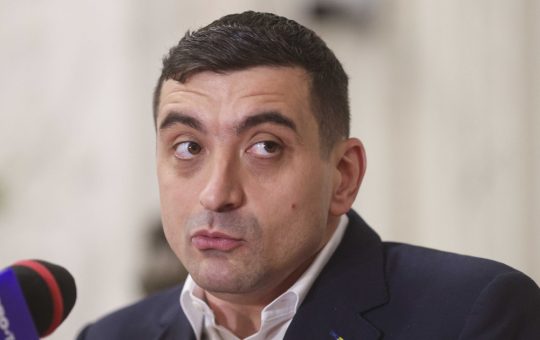 Controversa dintre AUR și PSD: George Simion și acuzațiile de corupție în politica românească