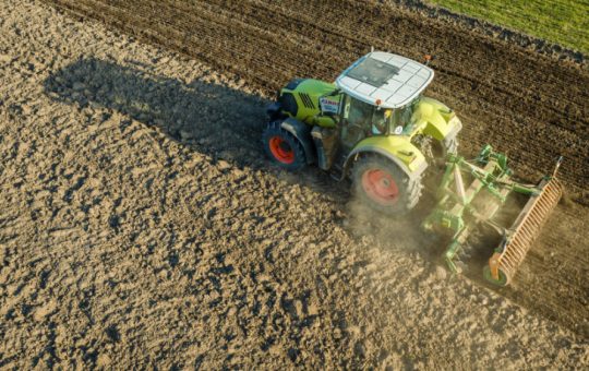 Strategii pentru protejarea fermierilor: Reforma PAC și provocările viitoare ale agriculturii europene