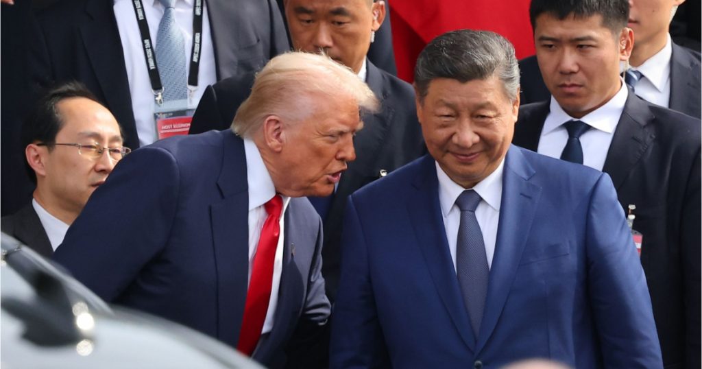 Tensiuni Geopolitice în Strâmtoarea Ormuz: SUA și China la Intersecția Intereselor Strategice