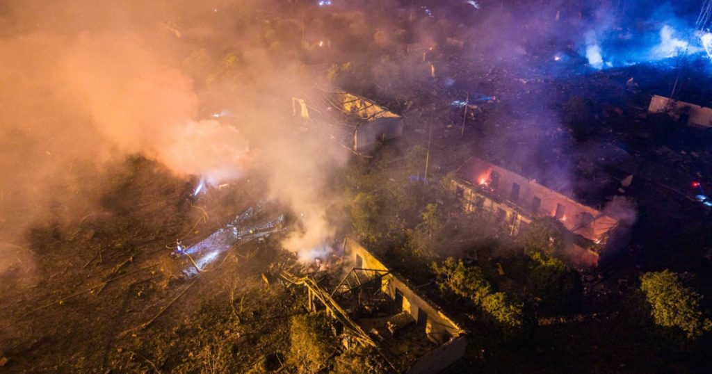 Tragedie în Hunan: Explozia devastatoare de la fabrica de artificii Huasheng și implicațiile sale