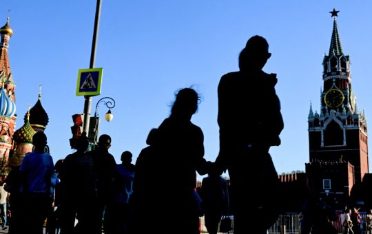 Restricțiile Internetului în Rusia: O Analiză Detaliată a Interdicțiilor din Moscova și Sankt Petersburg