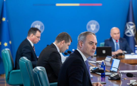 România Accesează 16,6 Miliarde de Euro pentru Apărare: Analiza Acordului SAFE cu Comisia Europeană