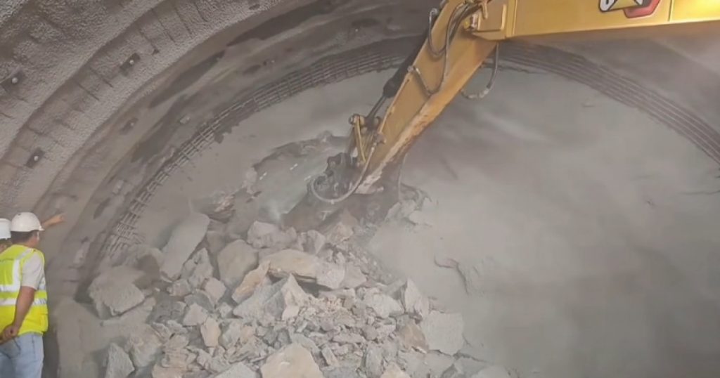 Progresul lucrărilor la tunelul Robești: O privire detaliată asupra Autostrăzii Sibiu-Pitești