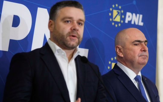 Ciprian Ciucu și susținerea sa pentru Ilie Bolojan: O analiză a contextului politic din PNL