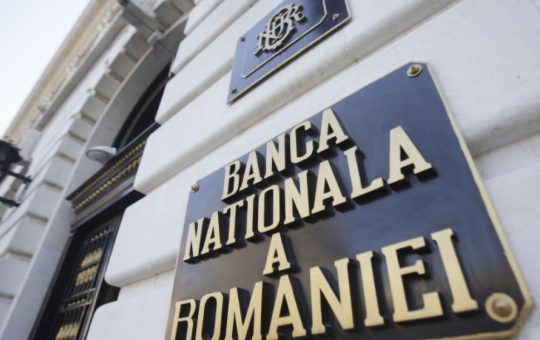 Intervenția BNR în fața unei depreciări istorice a leului: Analiză și implicații