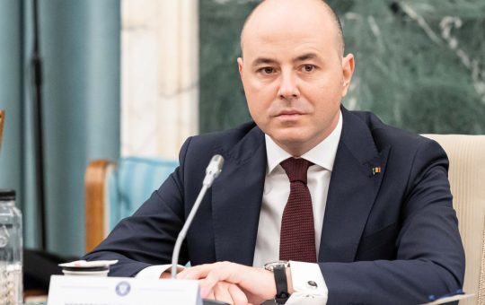 Ilie Bolojan – O figură centrală în reconstrucția PNL: Încrederea și provocările actuale