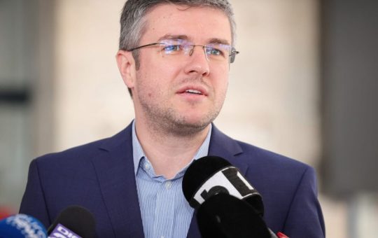 Irineu Dărău și Prioritățile Economice ale României: O Privire Asupra Viitorului Economic în Contextul Instabilității Politice