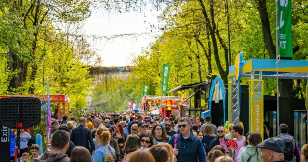 Semifinala Campionatului Mondial de Paella la Bucharest Street Food Festival: O Analiză Detaliată a Competiției și Jurizării