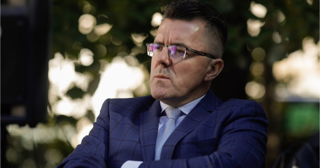 Controversele din AUR: Dungaciu și Simion despre Călin Georgescu ca premier în vreme de criză