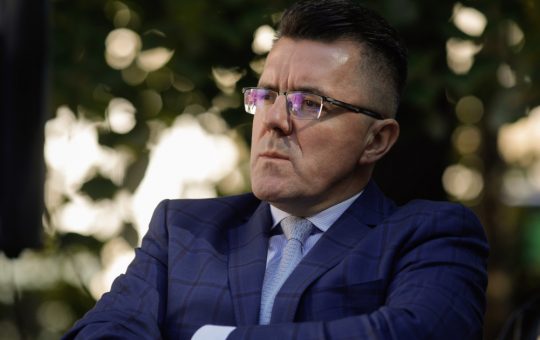 Controversele din AUR: Dungaciu și Simion despre Călin Georgescu ca premier în vreme de criză