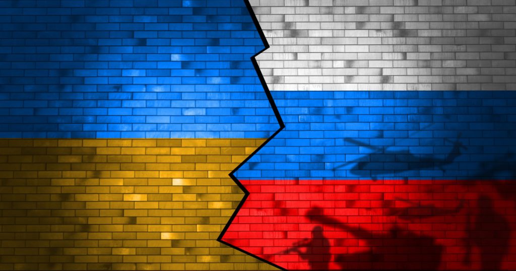 Tensiuni Crescânde: Rusia Îndeamnă la Evacuarea Ambasadelor din Kiev în Contextul Zilei Victoriei