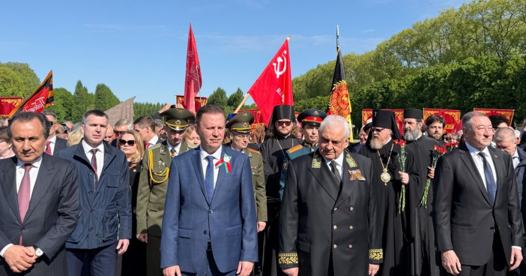 Tensiuni istorice și politice: Reacția Rusiei la interzicerea simbolurilor sovietice în Germania