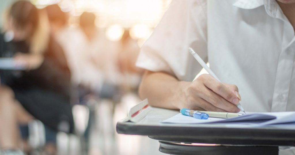 Sesiunea Specială de Bacalaureat 2026: Oportunități și Provocări pentru Elevi