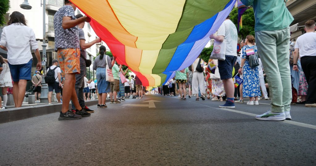 Bucharest Pride 2026: Un Manifest pentru Drepturile Comunității LGBTQIA+ sub Tema "All of Us"