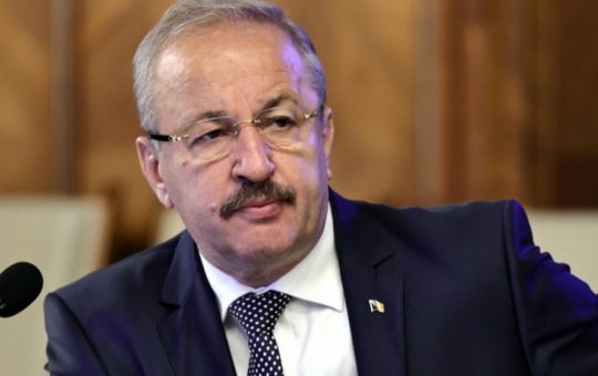 Analiza strategică a opțiunilor politice în România: Vasile Dîncu și perspectiva unui guvern minoritar