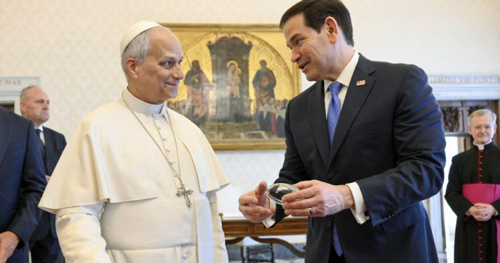 Întâlnirea între Marco Rubio și Papa Leon al XIV-lea: O analiză aprofundată a relațiilor dintre Statele Unite și Vatican