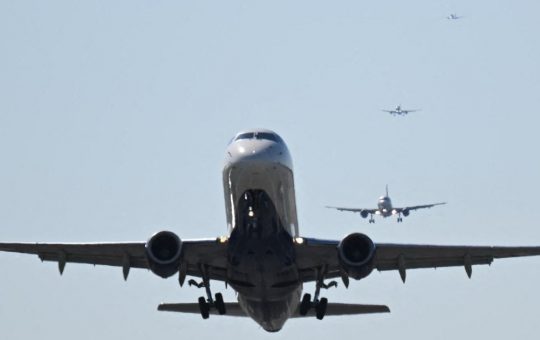 Algeria: Un Nod Strategic în Reteaua de Sprijin pentru Flota Fantomă a Rusiei