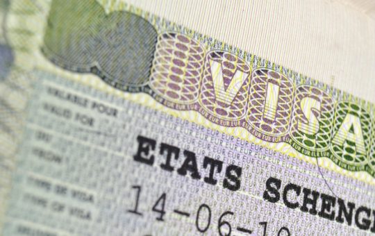 Creșterea vizelor Schengen pentru cetățenii ruși: O analiză a tendințelor și implicațiilor politice