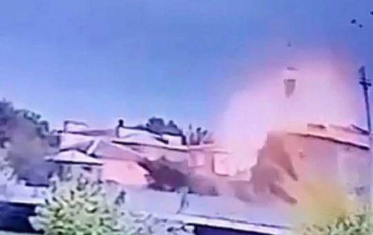 Atacurile Dronei Ucraineane în Cecenia: O Analiză Detaliată a Exploziilor din Groznîi și Implicațiile Lor Strategice