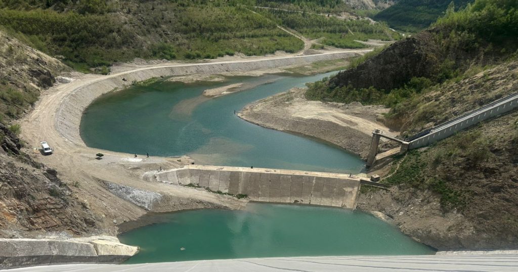 Barajul Leșu: Etapa de reumplere și semnificația sa pentru infrastructura hidrotehnică din Bihor