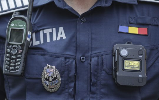 Atac brutal asupra unei fetițe în Alba Iulia: O analiză a violenței și a răspunsului comunității