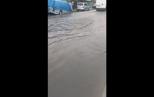 Inundații devastatoare în Slatina: Impactul ploilor abundente asupra comunității și infrastructurii locale