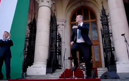 Zsolt Hegedus: Dansează spre un nou început în sănătatea Ungariei