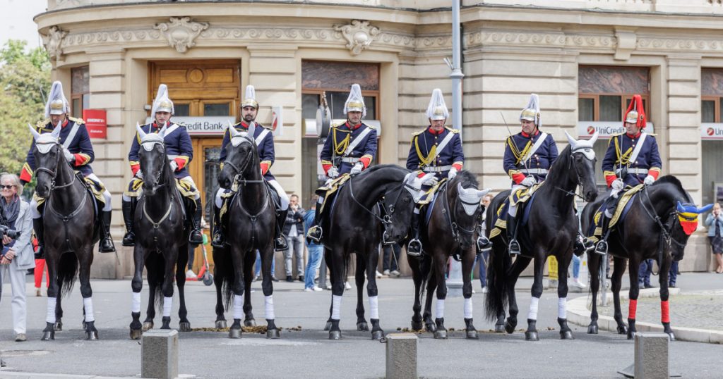 Ziua Regalității: O Sărbătoare cu Rădăcini Mese și Implicații Profunde în Istoria României