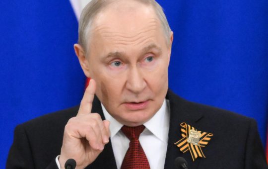 Tensiuni între Kremlin și Erevan: O analiză a relațiilor ruso-armene în contextul declarațiilor lui Zelenski