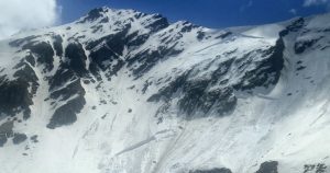 Avalanșele de la Bâlea Lac: O Analiză Detaliată a Riscurilor și Implicațiilor