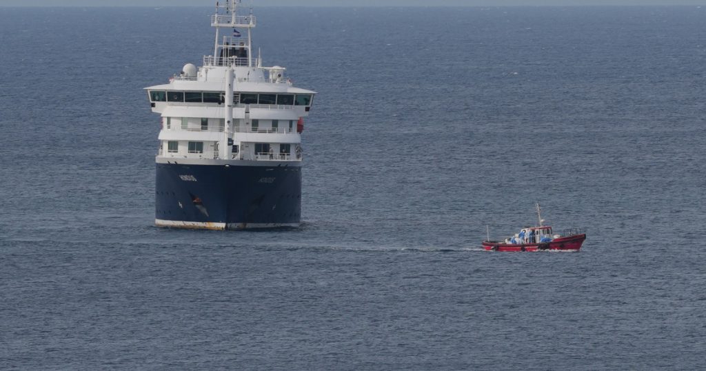 Repatrierea cetățenilor americani de pe vasul MV Hondius: O criză sanitară globală în fața hantavirusului