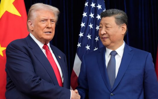 Vizita istorică a lui Donald Trump în China: Implicații pentru comerț și geopolitică