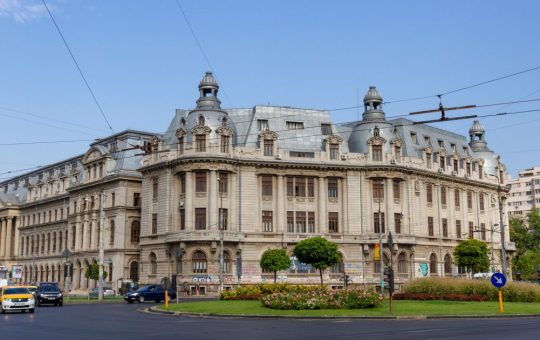 Răcirea vremii în București: O analiză detaliată a prognozei meteorologice și implicațiile acesteia