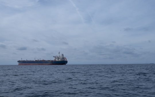 Flota fantomă a lui Putin: Noi sancțiuni din partea UE și implicațiile lor globale