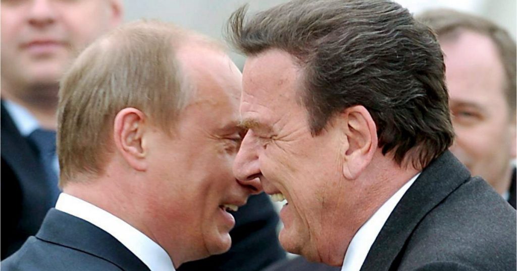 Diviziuni la Berlin: Analiza propunerii lui Putin de mediere a păcii prin Gerhard Schröder