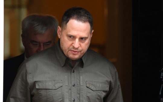 Corupția în Ucraina: Andrii Iermak și scandalul imobiliar care zguduie guvernul Zelenski