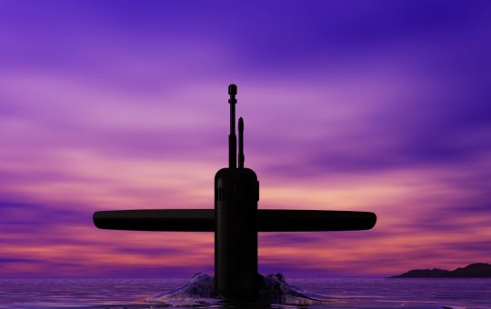Prezența Submarinelor Nucleare în Gibraltar: Semnale Strategice și Implicații Geopolitice
