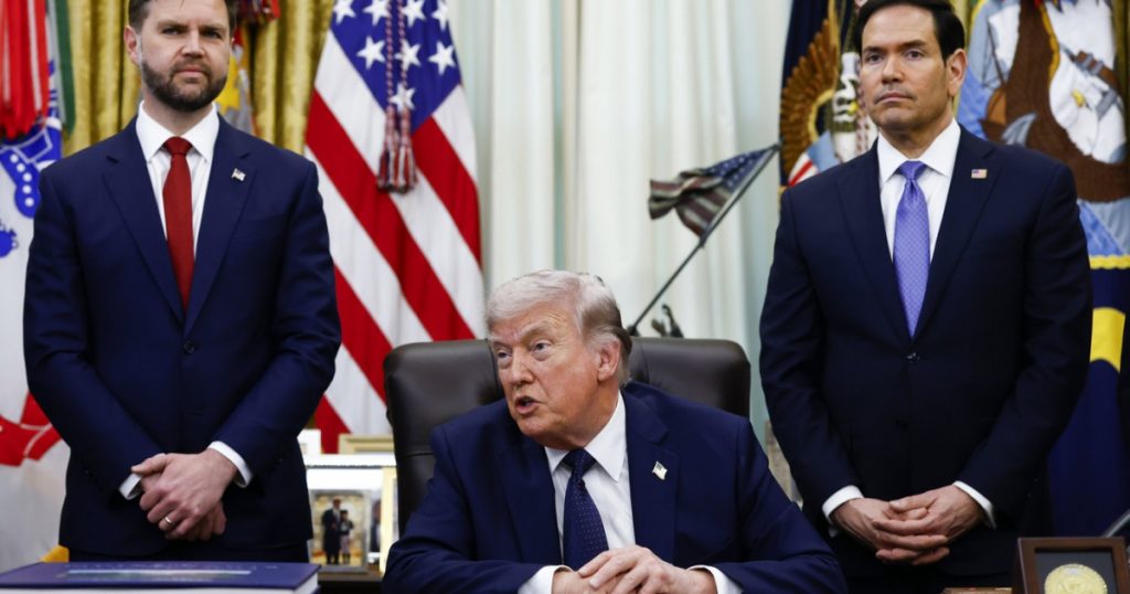 Strategii și Alegerea Echipei: Viziunea lui Trump pentru Viitoarele Alegeri Prezidențiale