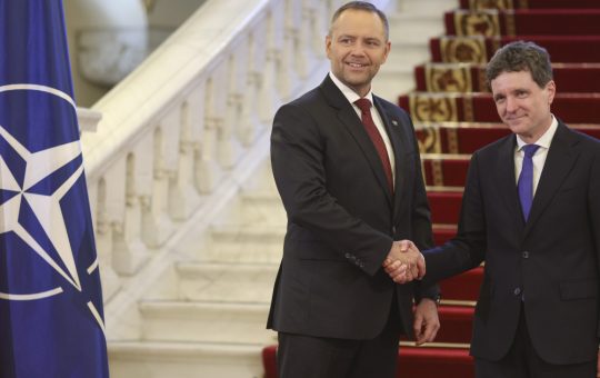 Summitului B9: O întâlnire crucială între România și Polonia în contextul securității transatlantice