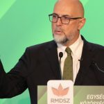 Replica lui Kelemen Hunor pentru George Simion: O analiză a tensiunilor politice din România și impactul asupra comunității maghiare