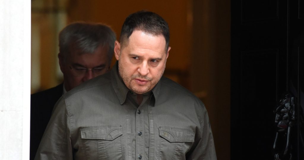 Controversă în Ucraina: Andrii Iermak, fostul șef de cabinet al lui Zelenski, cercetat pentru spălare de bani