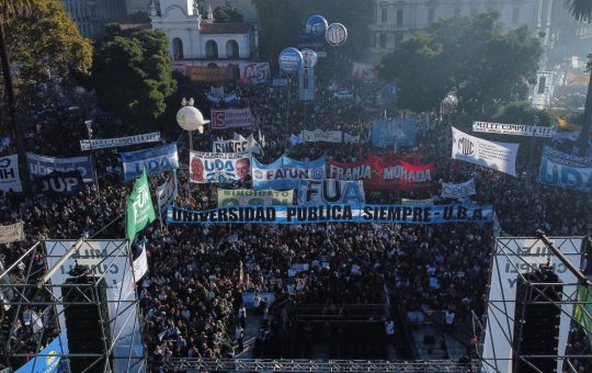 Protestele din Argentina: Tăierile bugetare în educație stârnesc nemulțumiri masive