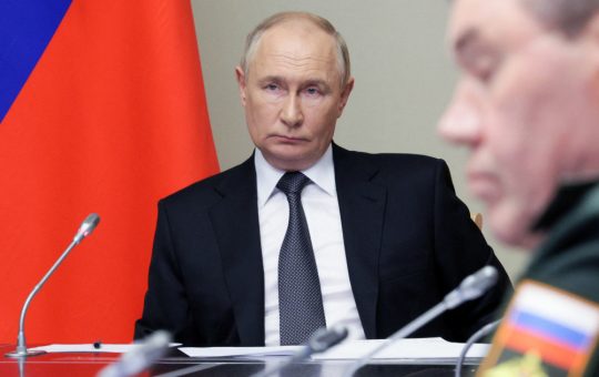 Ambițiile lui Putin în Donbas: O analiză a strategiilor și implicațiilor conflictului