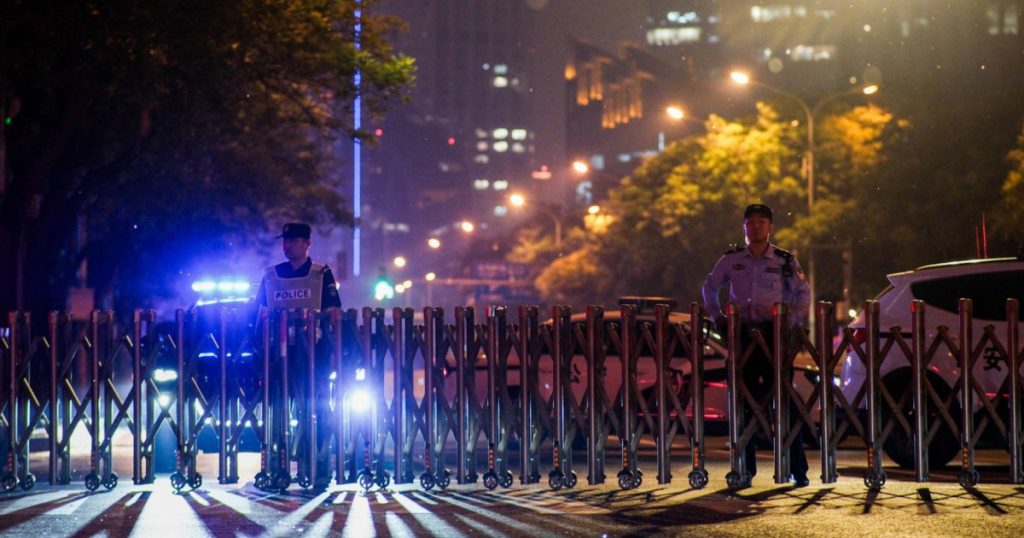 Vizita lui Trump la Beijing: O analiză a relațiilor sino-americane în contextul geopolitic actual