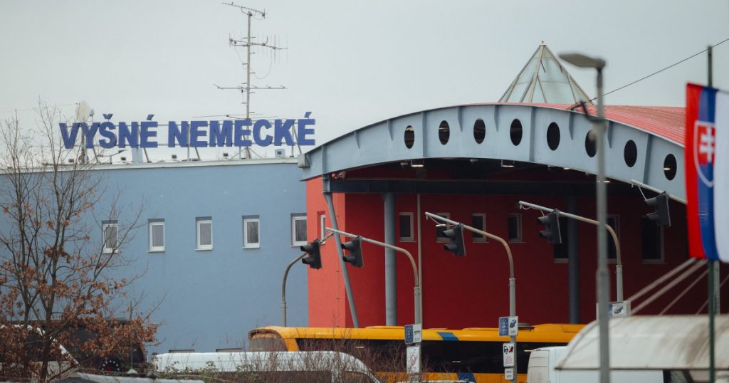 Închiderea temporară a frontierei Slovaciei cu Ucraina: o analiză a contextului și implicațiilor