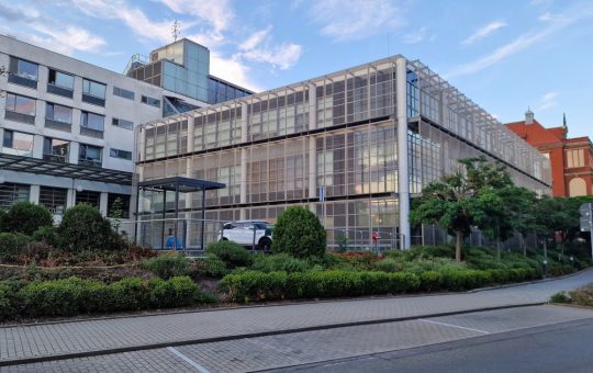 Scandalul abuzurilor sexuale în Germania: Un pediatru acuzat de 130 de infracțiuni grave și implicațiile acestora asupra sistemului medical